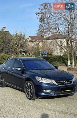 Седан Honda Accord 2013 в Одесі