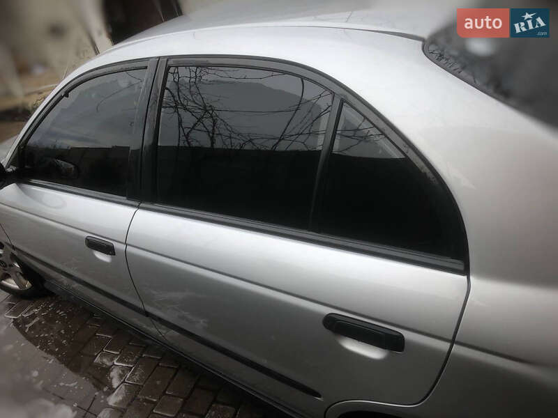 Седан Honda Accord 2000 в Хмельницькому