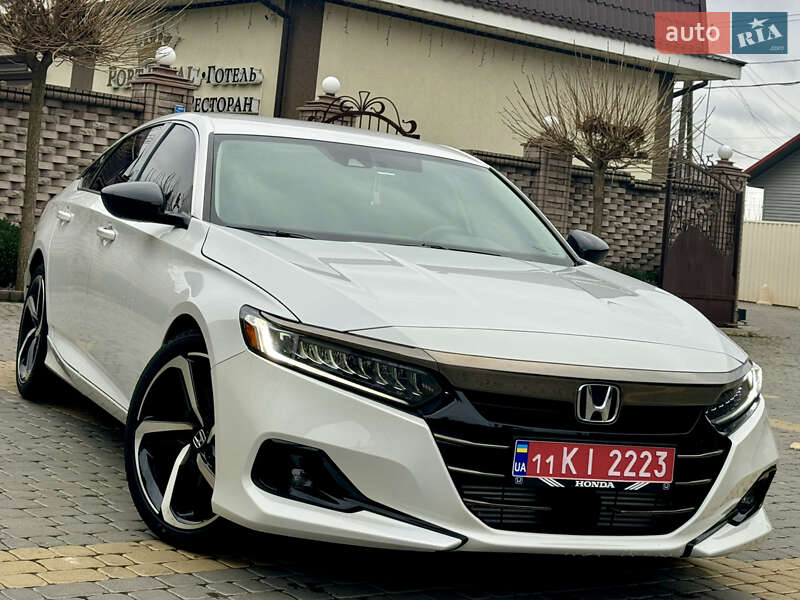 Седан Honda Accord 2022 в Виннице