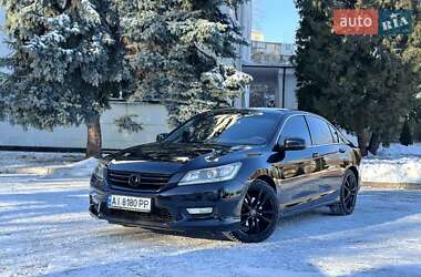 Седан Honda Accord 2013 в Киеве