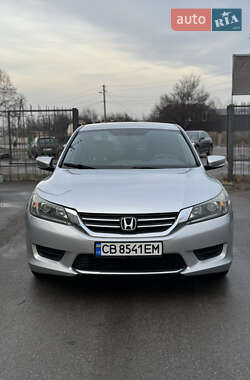 Седан Honda Accord 2014 в Чернігові