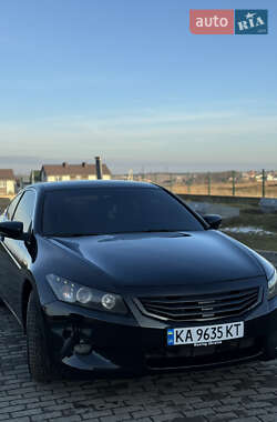 Купе Honda Accord 2010 в Рівному