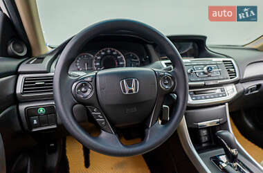 Купе Honda Accord 2013 в Києві