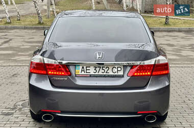 Седан Honda Accord 2013 в Дніпрі