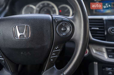 Седан Honda Accord 2014 в Києві