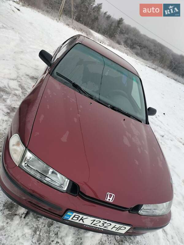 Седан Honda Accord 1993 в Рівному