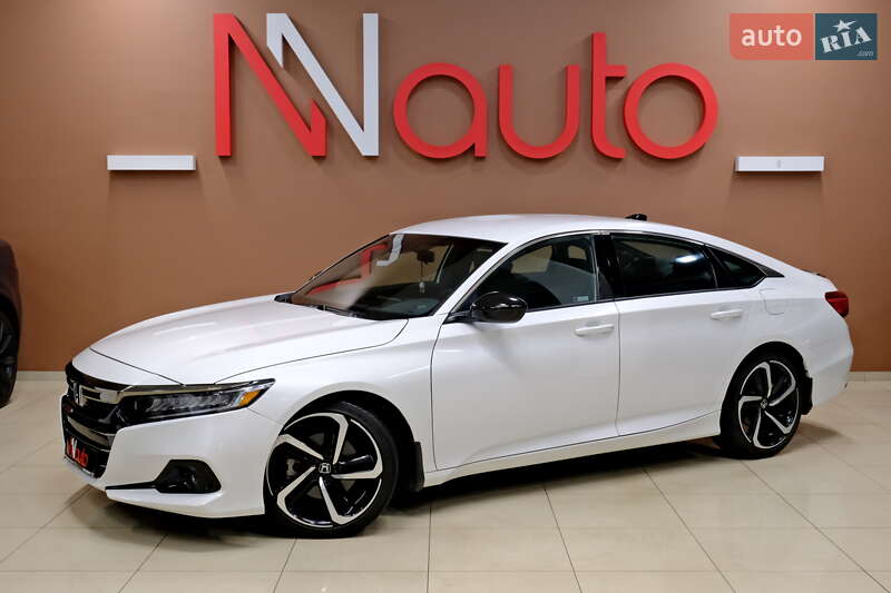 Седан Honda Accord 2023 в Одессе