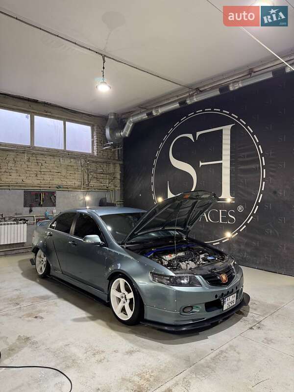 Седан Honda Accord 2003 в Києві