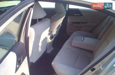 Седан Honda Accord 2013 в 
