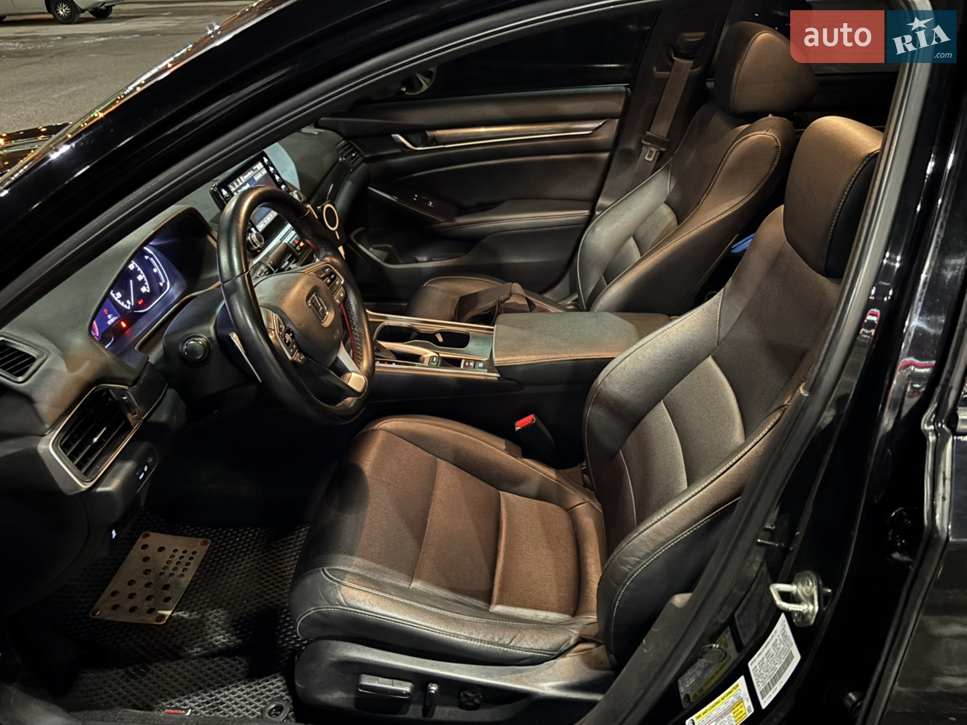 2019 Honda Accord - мініатюра 21