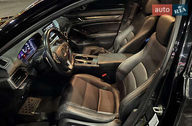 Седан Honda Accord 2019 в 