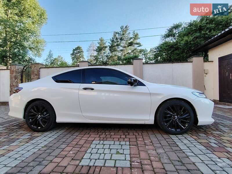 Купе Honda Accord 2017 в Києві
