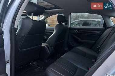 Седан Honda Accord 2019 в 