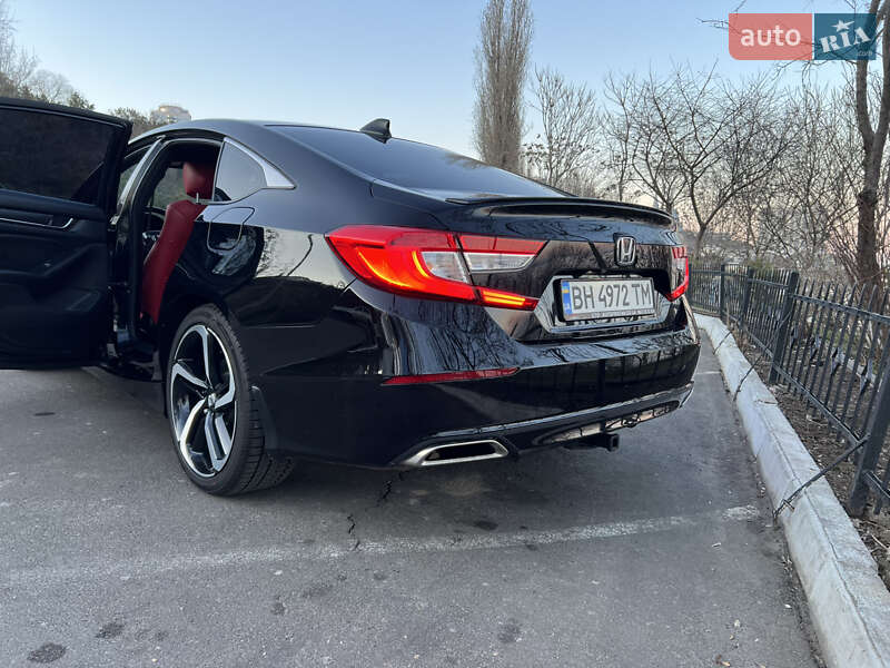 Седан Honda Accord 2019 в Одесі