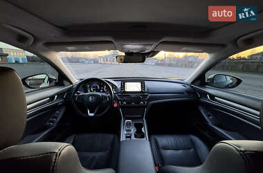 Седан Honda Accord 2021 в 