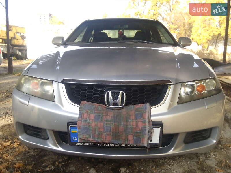 Honda Accord 2004