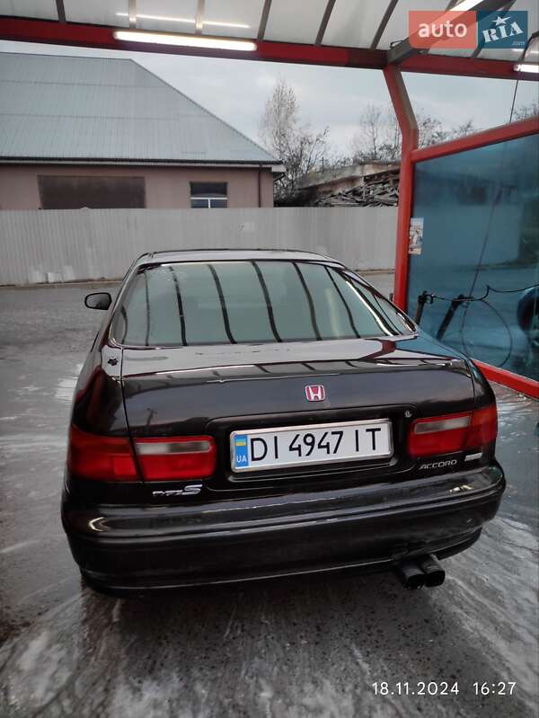 Седан Honda Accord 1995 в Львові