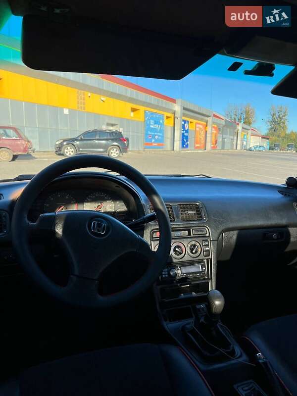Седан Honda Accord 1995 в Львові