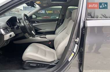 Седан Honda Accord 2018 в 
