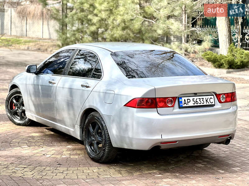Седан Honda Accord 2005 в Запоріжжі