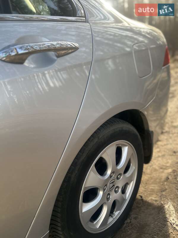 Седан Honda Accord 2006 в Ірпені