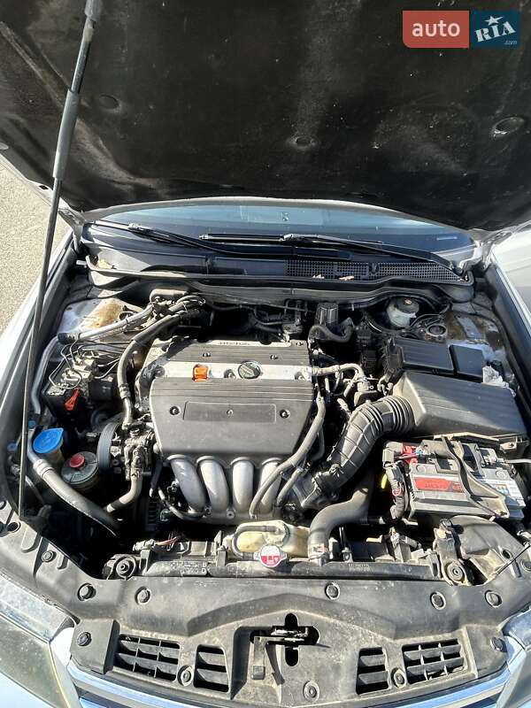 Седан Honda Accord 2006 в Ірпені