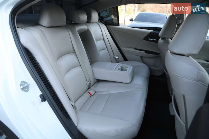 Седан Honda Accord 2014 в Харькове