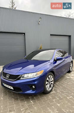 Седан Honda Accord 2013 в Киеве