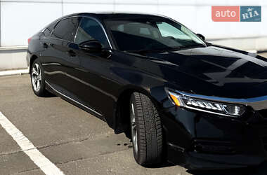 Седан Honda Accord 2018 в 