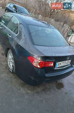 Седан Honda Accord 2013 в Житомирі