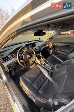 Седан Honda Accord 2011 в 