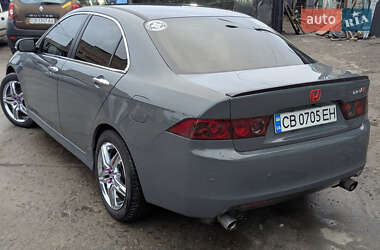 Седан Honda Accord 2004 в Чернігові