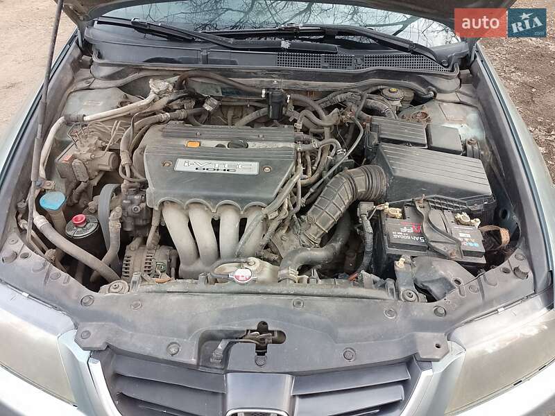 Седан Honda Accord 2003 в Днепре