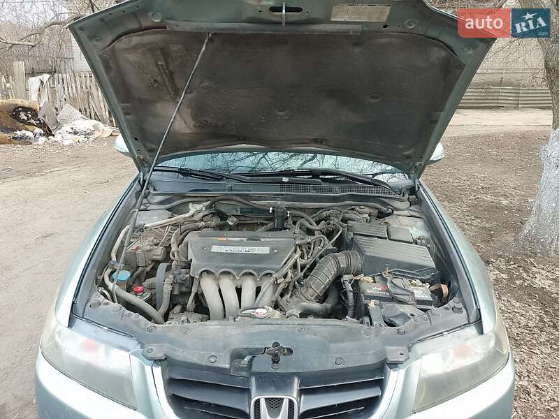 Седан Honda Accord 2003 в Днепре