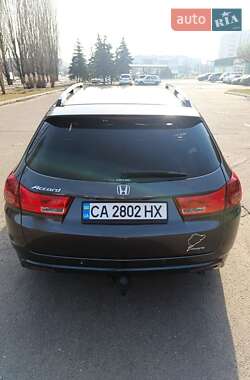 Универсал Honda Accord 2011 в 