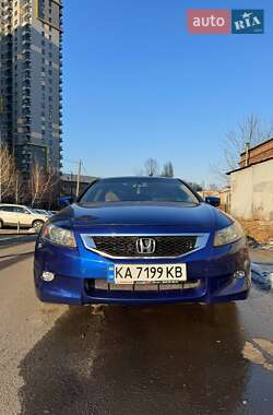 Купе Honda Accord 2008 в Киеве