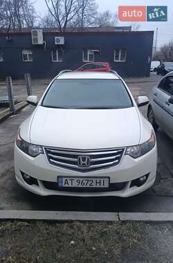 Универсал Honda Accord 2010 в Чернигове