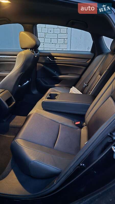 Седан Honda Accord 2020 в Житомире