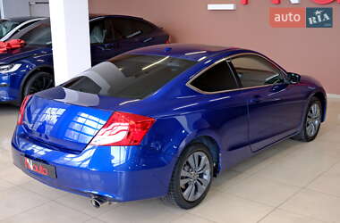 Купе Honda Accord 2012 в 