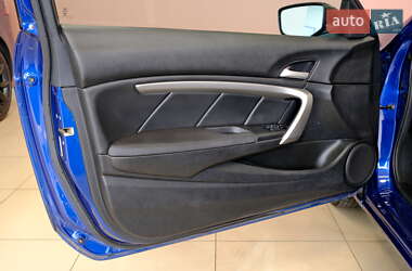 Купе Honda Accord 2012 в 