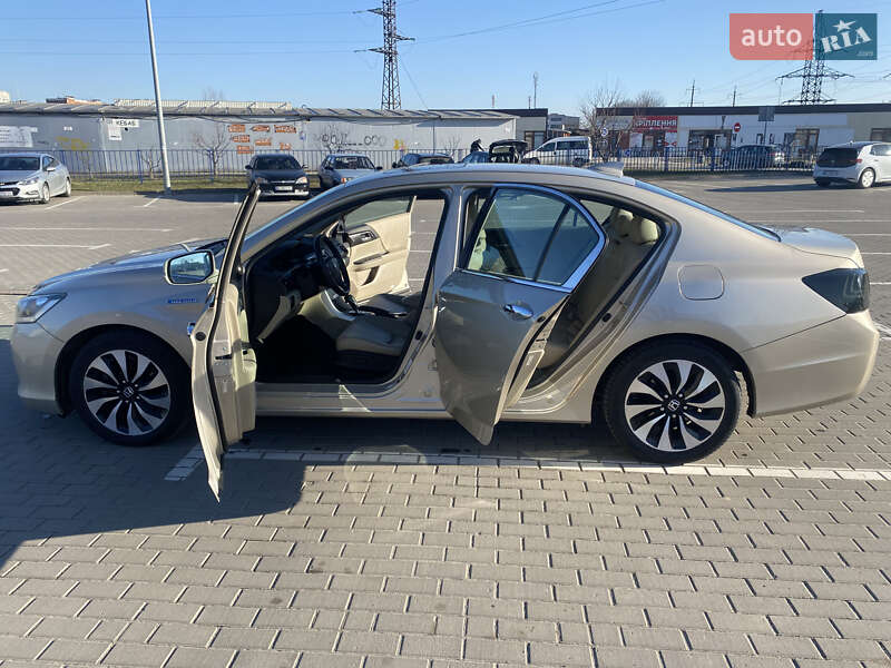 Седан Honda Accord 2014 в Львові фото 13 Седан Honda Accord 2014 в Львові