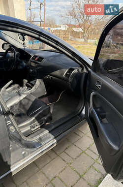 Седан Honda Accord 2005 в 