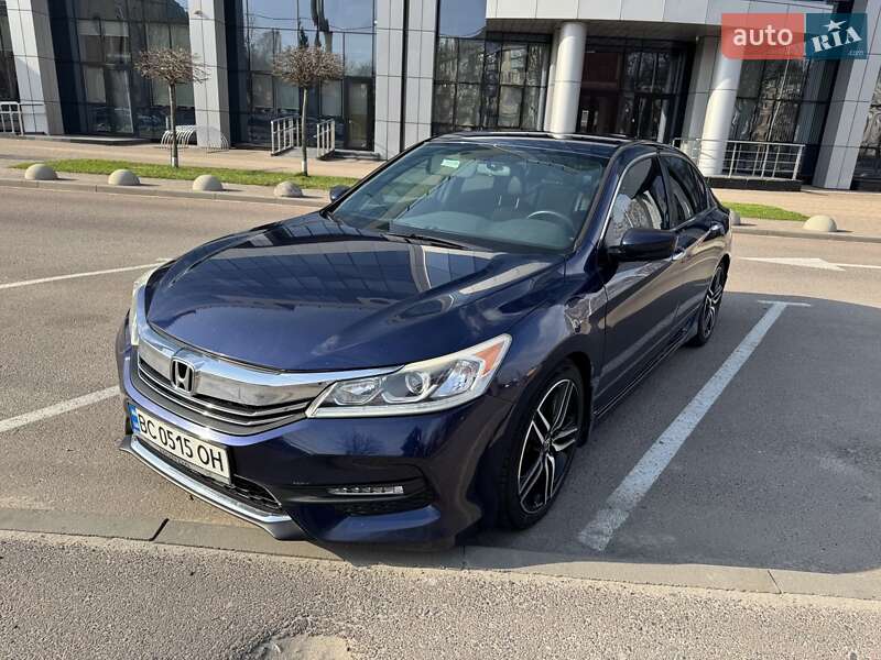 Седан Honda Accord 2016 в Львові