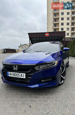 Седан Honda Accord 2017 в 