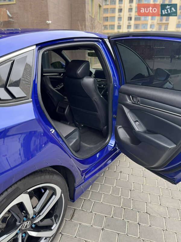 Седан Honda Accord 2017 в Одессе