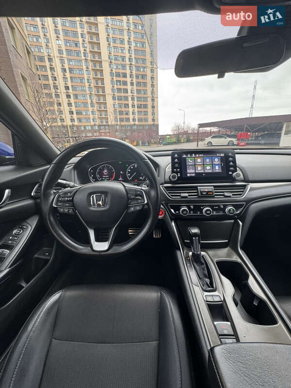 Седан Honda Accord 2017 в Одессе