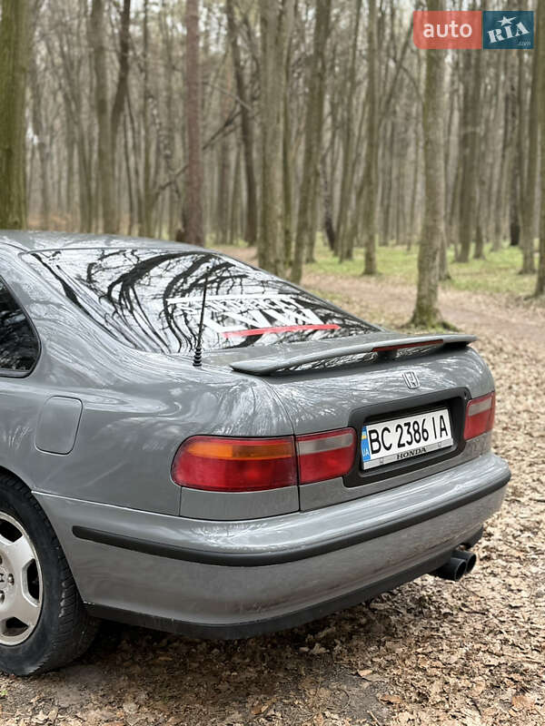 Седан Honda Accord 1994 в Львове