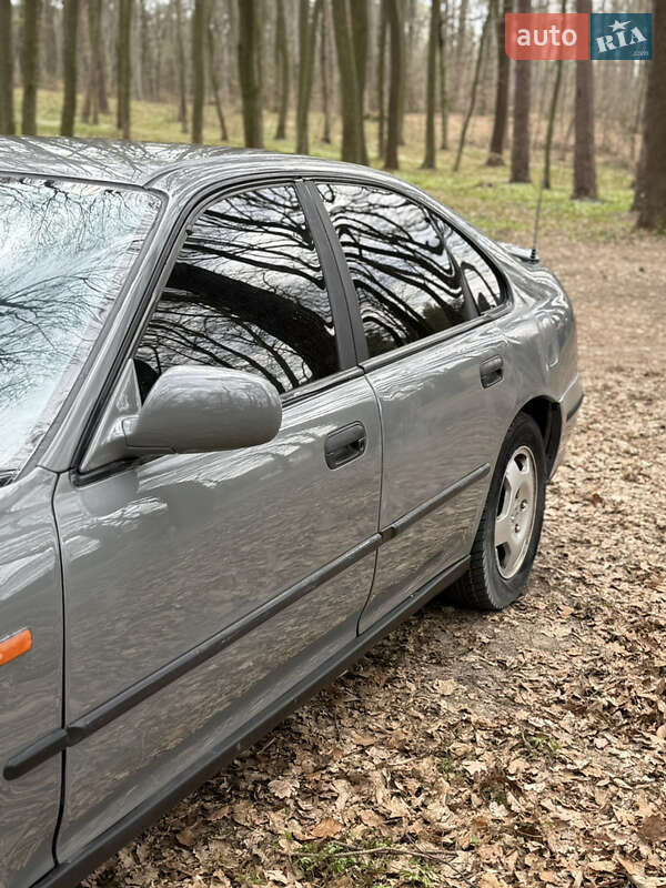 Седан Honda Accord 1994 в Львове