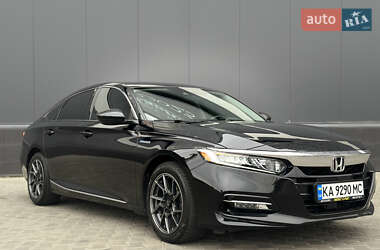 Седан Honda Accord 2018 в 