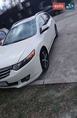 Універсал Honda Accord 2010 в 